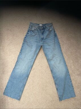 Classic Light Wash Straight Leg Jeans